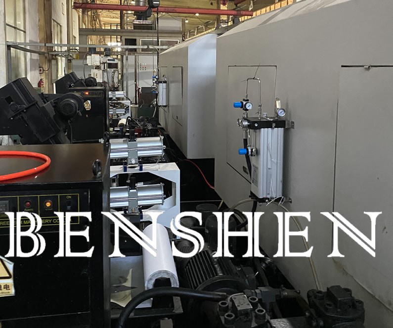 V200微量润滑内冷系统安装现场 V200微量润滑内冷系统安装现场